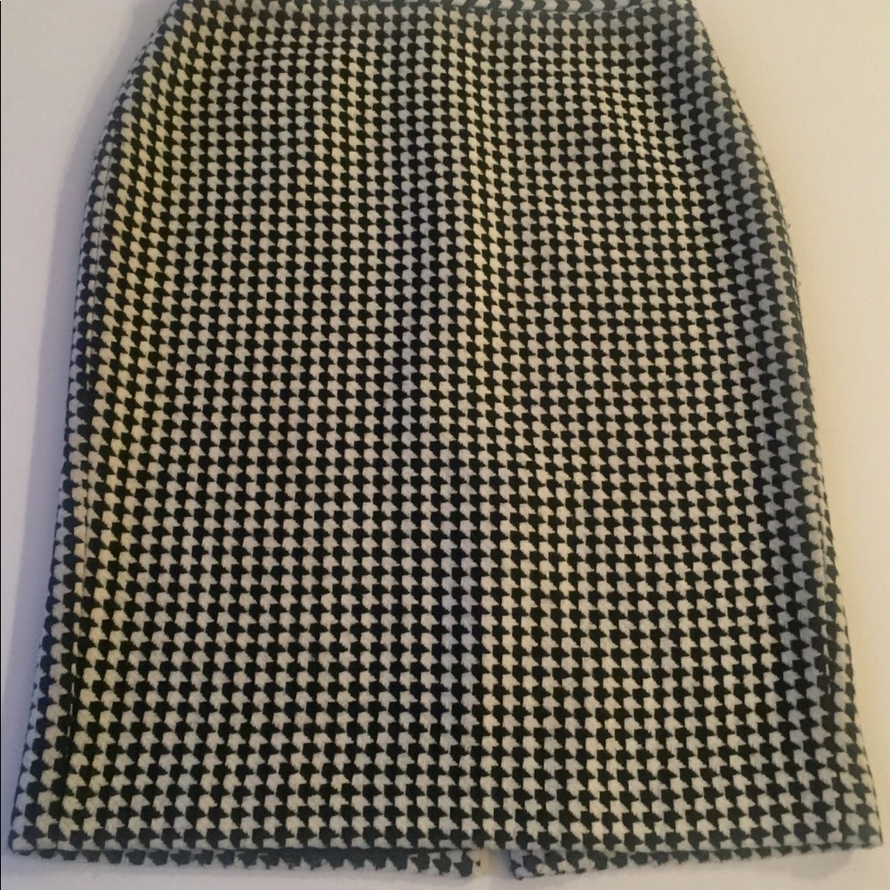 LOFT PENCIL SKIRT